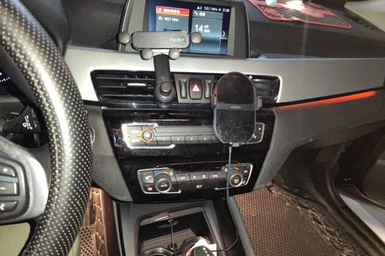 Used BMW X1 2019 sDrive20Li Leading Model Audio And AC Panel