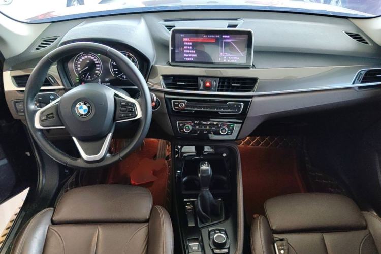 Used BMW X1 2019 sDrive18Li Premium Edition Center Console