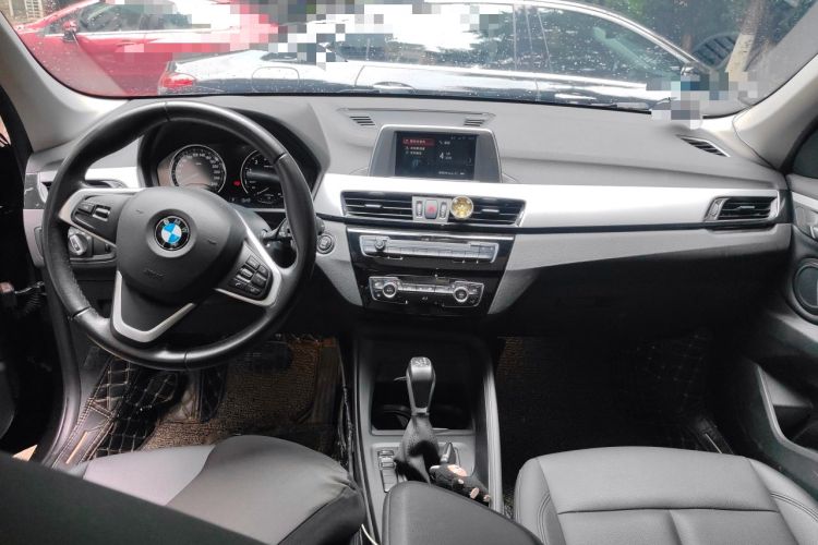 Used BMW X1 2019 sDrive20Li Leading Model Center Console