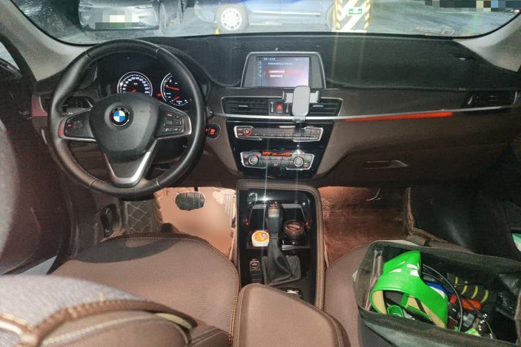 Used BMW X1 2019 sDrive18Li Premium Edition Center Console