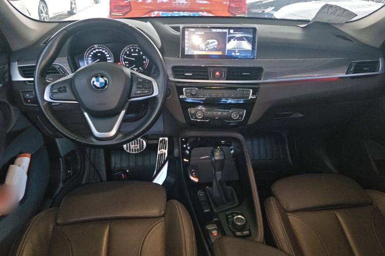 Used BMW X1 2019 sDrive18Li Premium Edition Center Console