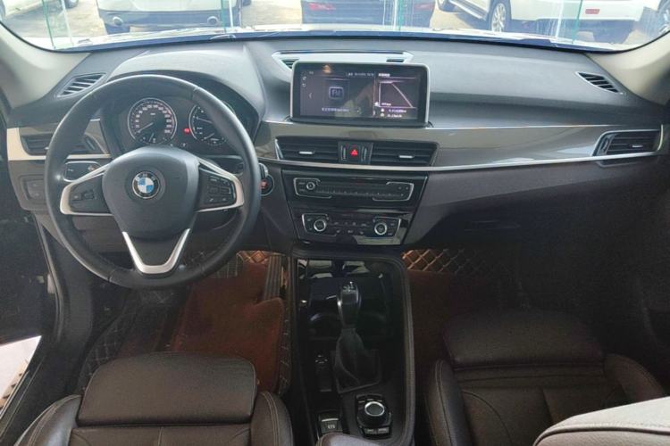 Used BMW X1 2019 sDrive18Li Premium Edition Center Console