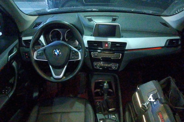 Used BMW X1 2019 sDrive20Li Leading Model Center Console