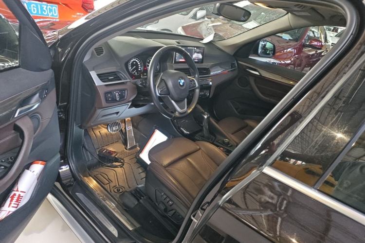 Used BMW X1 2019 sDrive18Li Premium Edition Driver Seat