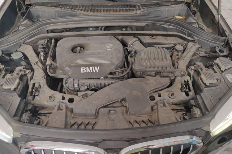 Used BMW X1 2019 sDrive18Li Premium Edition Engine Bay