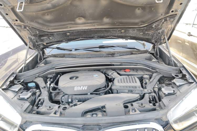 Used BMW X1 2019 sDrive18Li Premium Edition Engine Bay