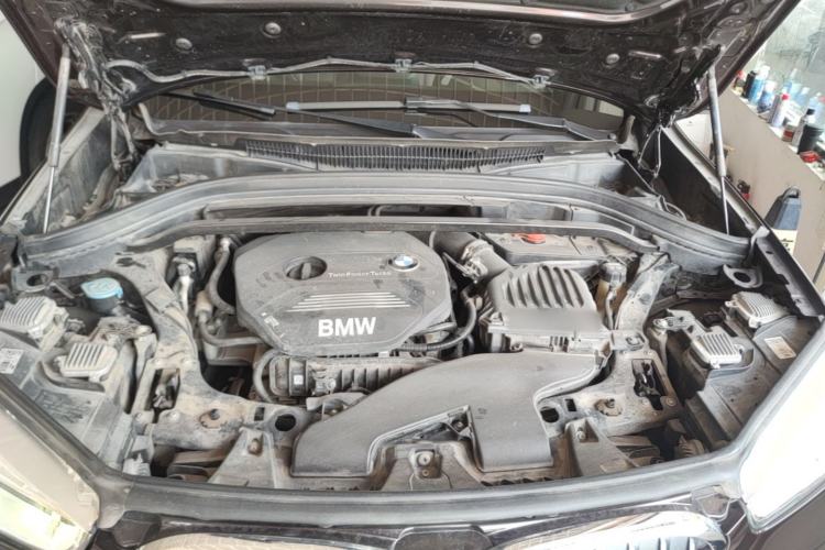 Used BMW X1 2019 sDrive18Li Premium Edition Engine Bay