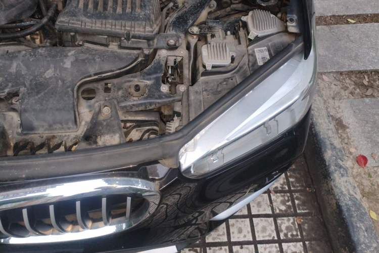 Used BMW X1 2019 xDrive20Li Luxury Model Engine Bay Left