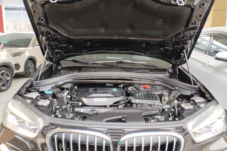 Used BMW X1 2019 xDrive20Li Luxury Model Engine Bay