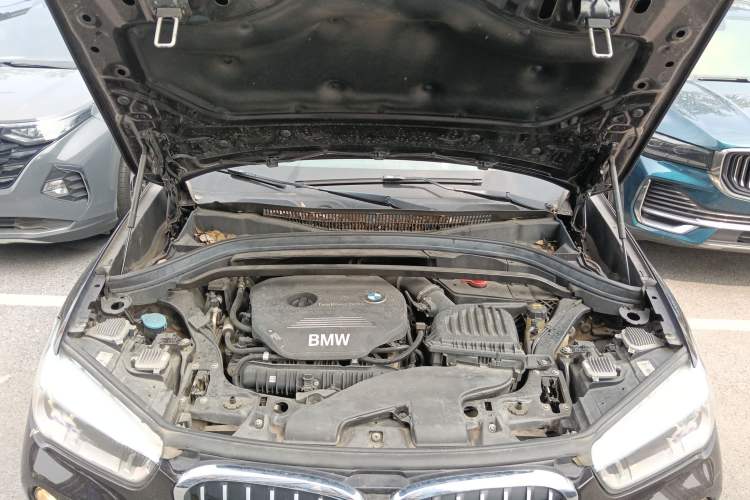 Used BMW X1 2019 sDrive20Li Leading Model Engine Bay