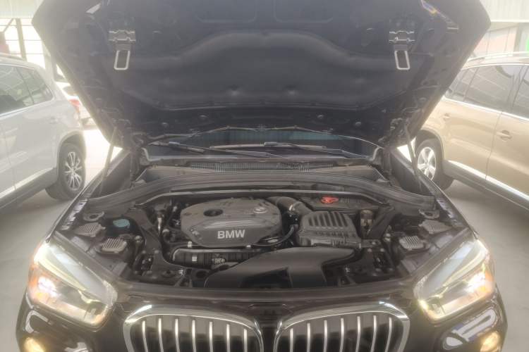 Used BMW X1 2019 sDrive20Li Leading Model Engine Bay