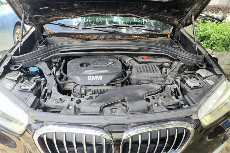Used BMW X1 2019 sDrive18Li Premium Edition Engine Bay