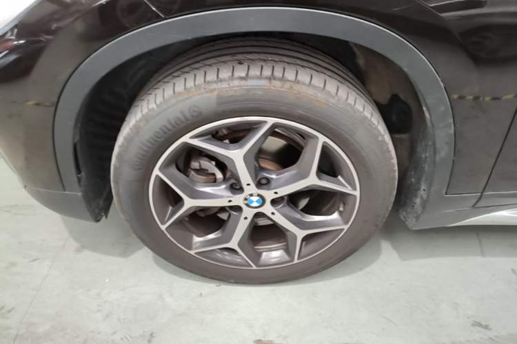 Used BMW X1 2019 sDrive18Li Premium Edition Exterior 2