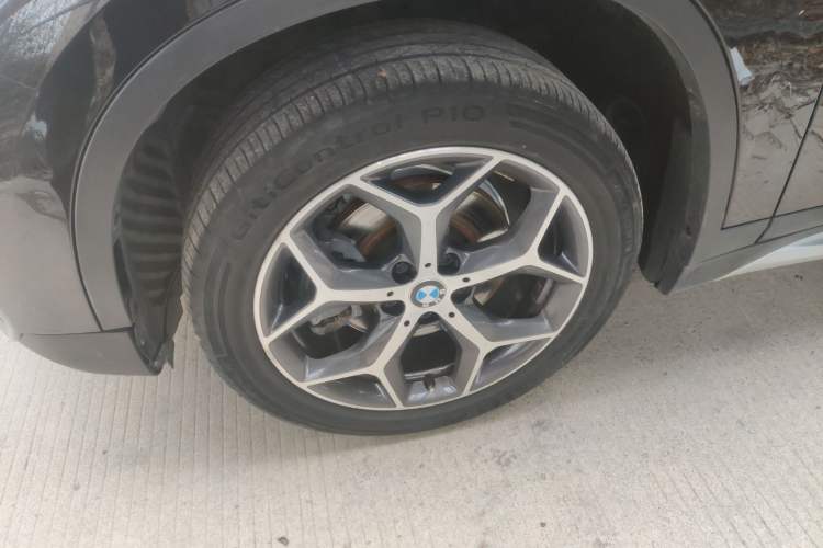 Used BMW X1 2019 sDrive18Li Premium Edition Exterior 4