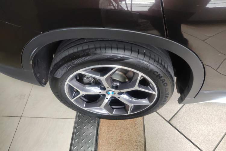 Used BMW X1 2019 xDrive20Li Luxury Model Exterior 5