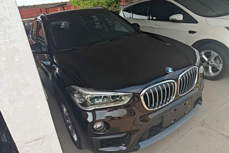 Used BMW X1 2019 sDrive20Li Leading Model Front Right 45 Deg