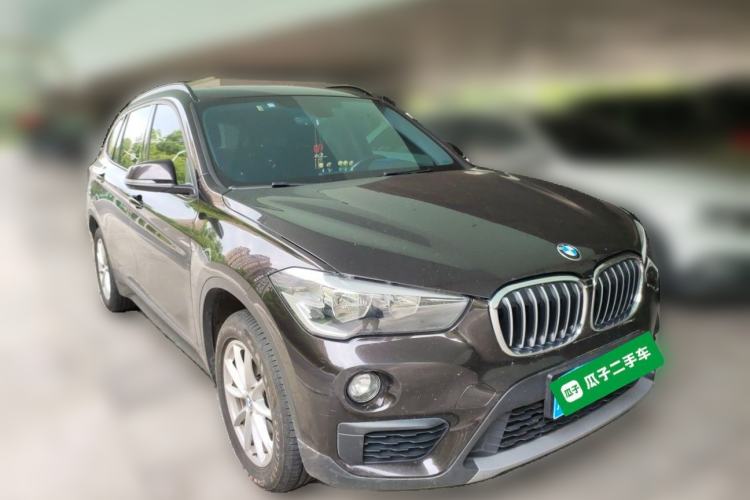 Used BMW X1 2019 sDrive18Li Fashion Model Front Right 45 Deg
