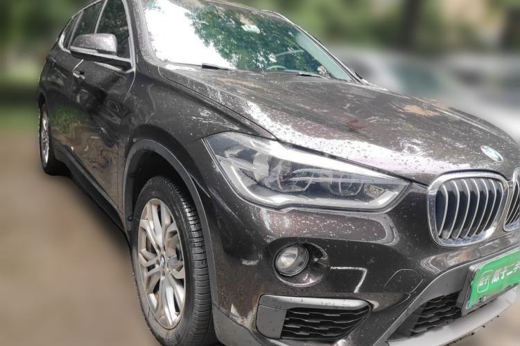 Used BMW X1 2019 sDrive20Li Leading Model Front Right 45 Deg