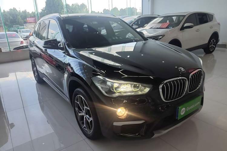 Used BMW X1 2019 xDrive20Li Luxury Model Front Right 45 Deg