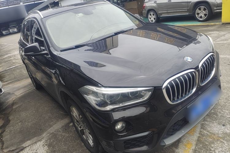 Used BMW X1 2019 sDrive20Li Leading Model Front Right 45 Deg