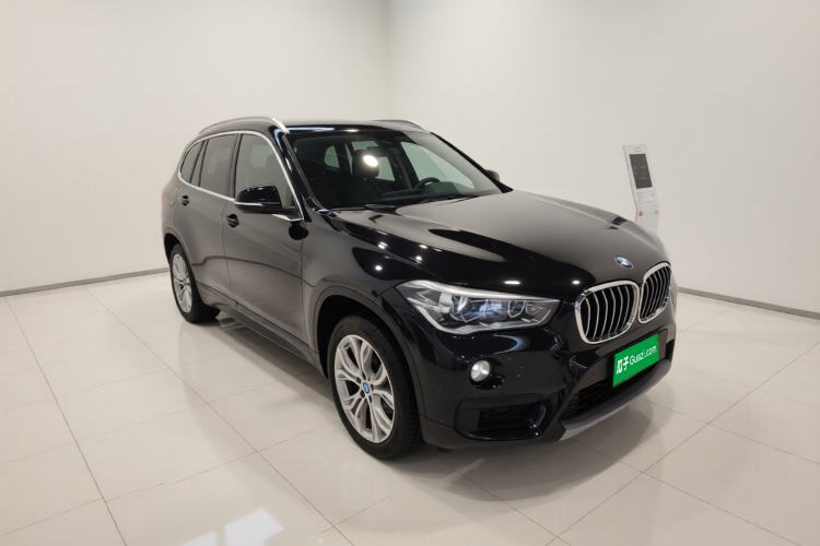 Used BMW X1 2019 sDrive20Li Leading Model Front Right 45 Deg
