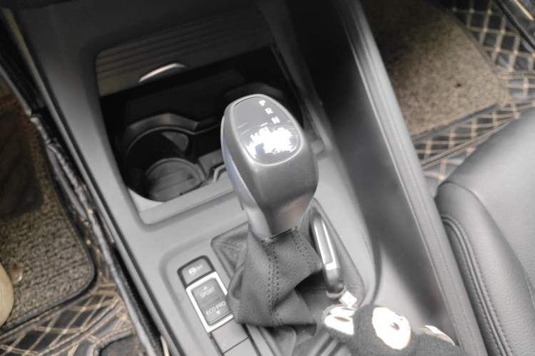 Used BMW X1 2019 sDrive20Li Leading Model Gear Lever