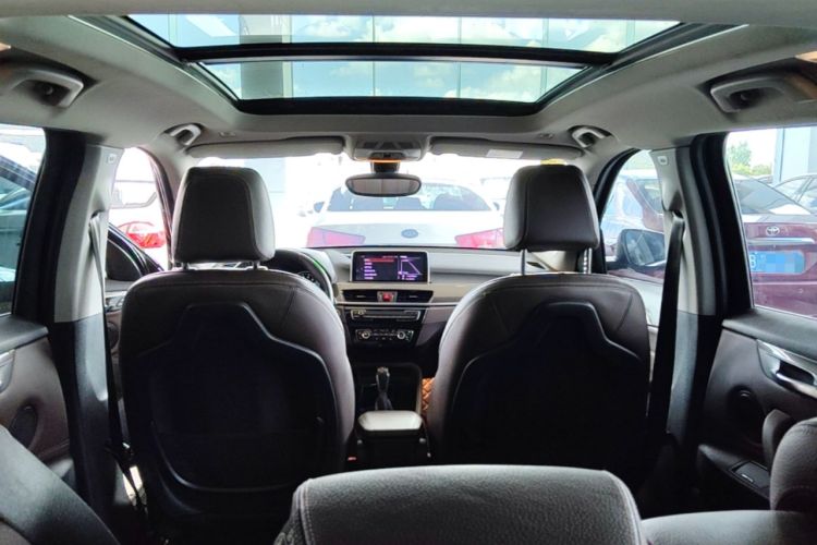 Used BMW X1 2019 sDrive18Li Premium Edition Headliner