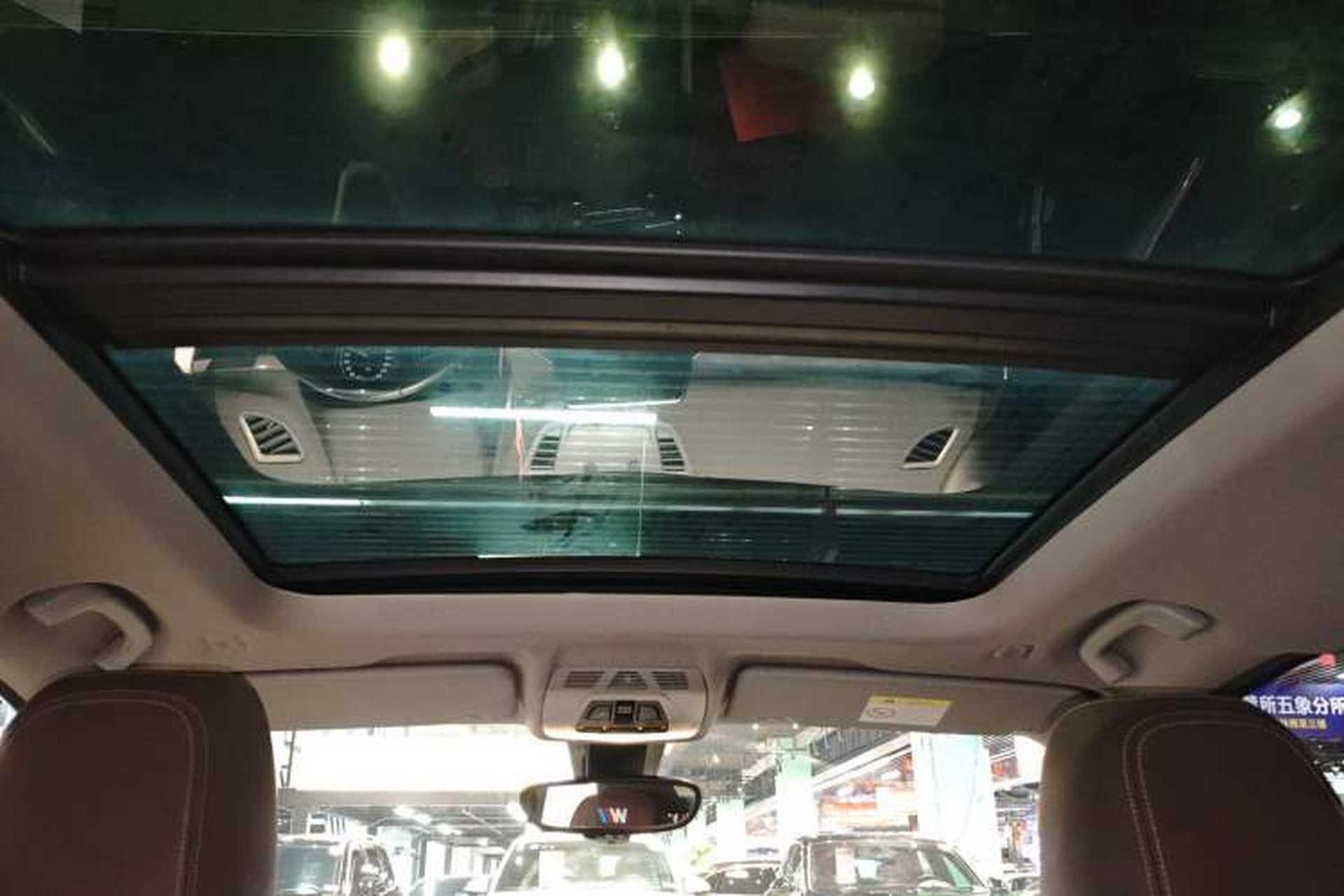 Used BMW X1 2019 sDrive18Li Premium Edition Headliner