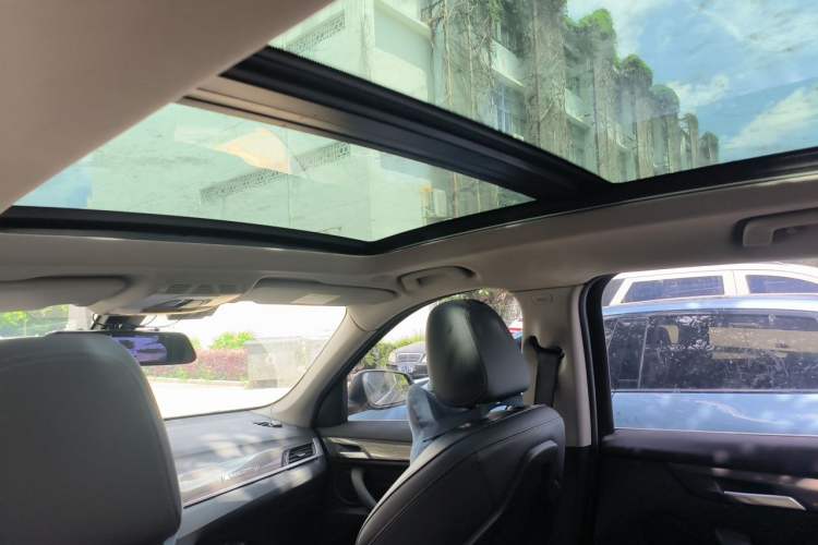 Used BMW X1 2019 sDrive18Li Premium Edition Headliner