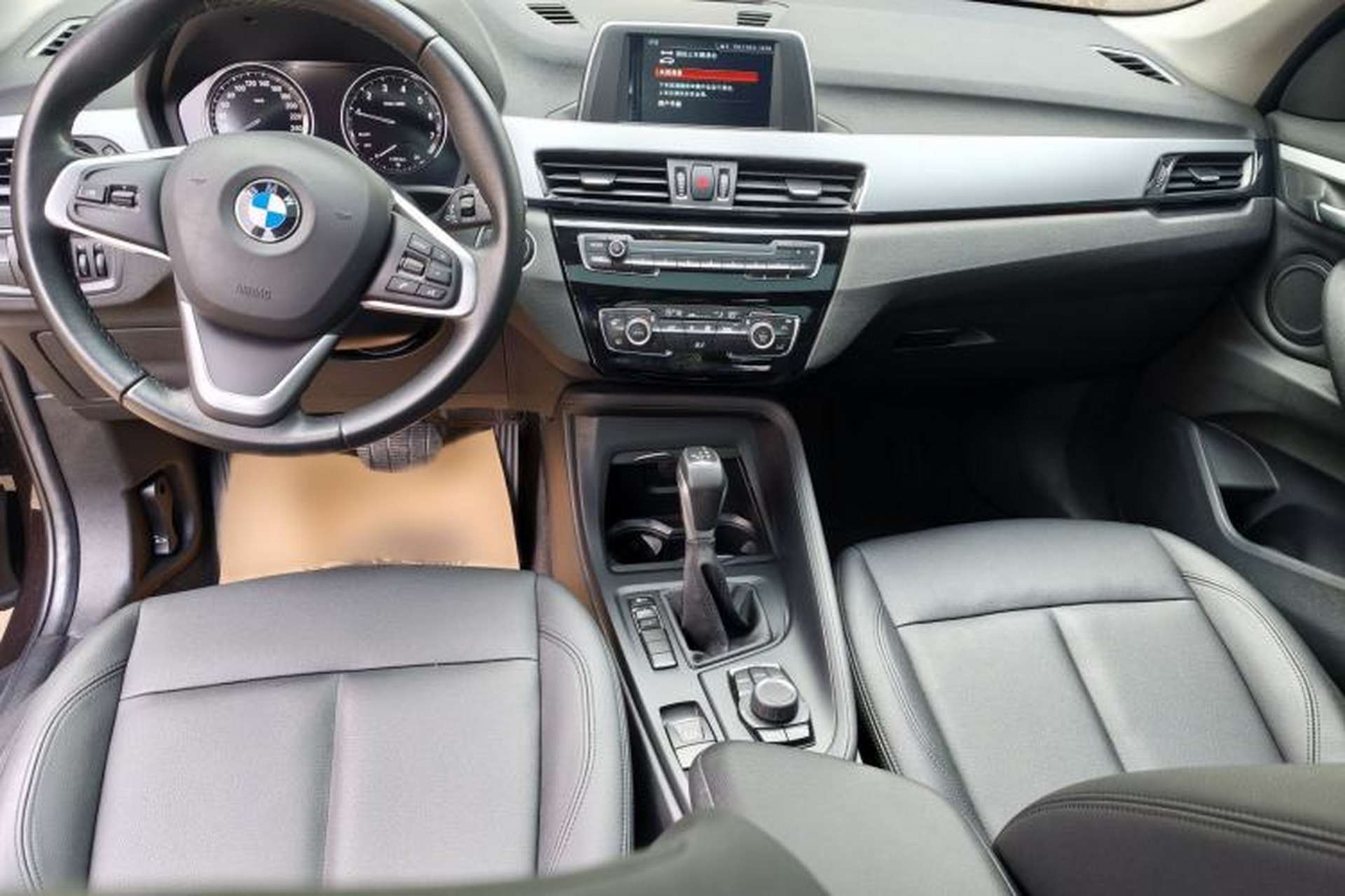 Used BMW X1 2019 sDrive18Li Fashion Model Interior 2