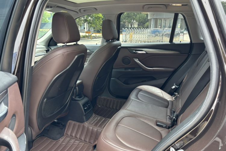 Used BMW X1 2019 sDrive18Li Premium Edition Interior 3