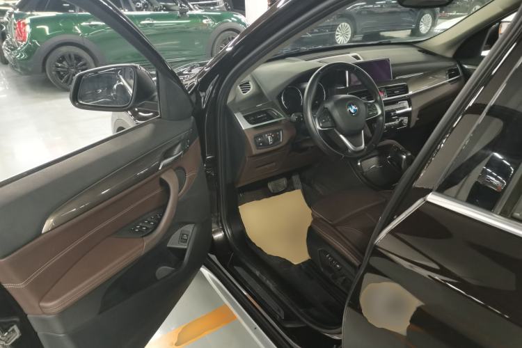 Used BMW X1 2019 xDrive20Li Luxury Model Interior 3