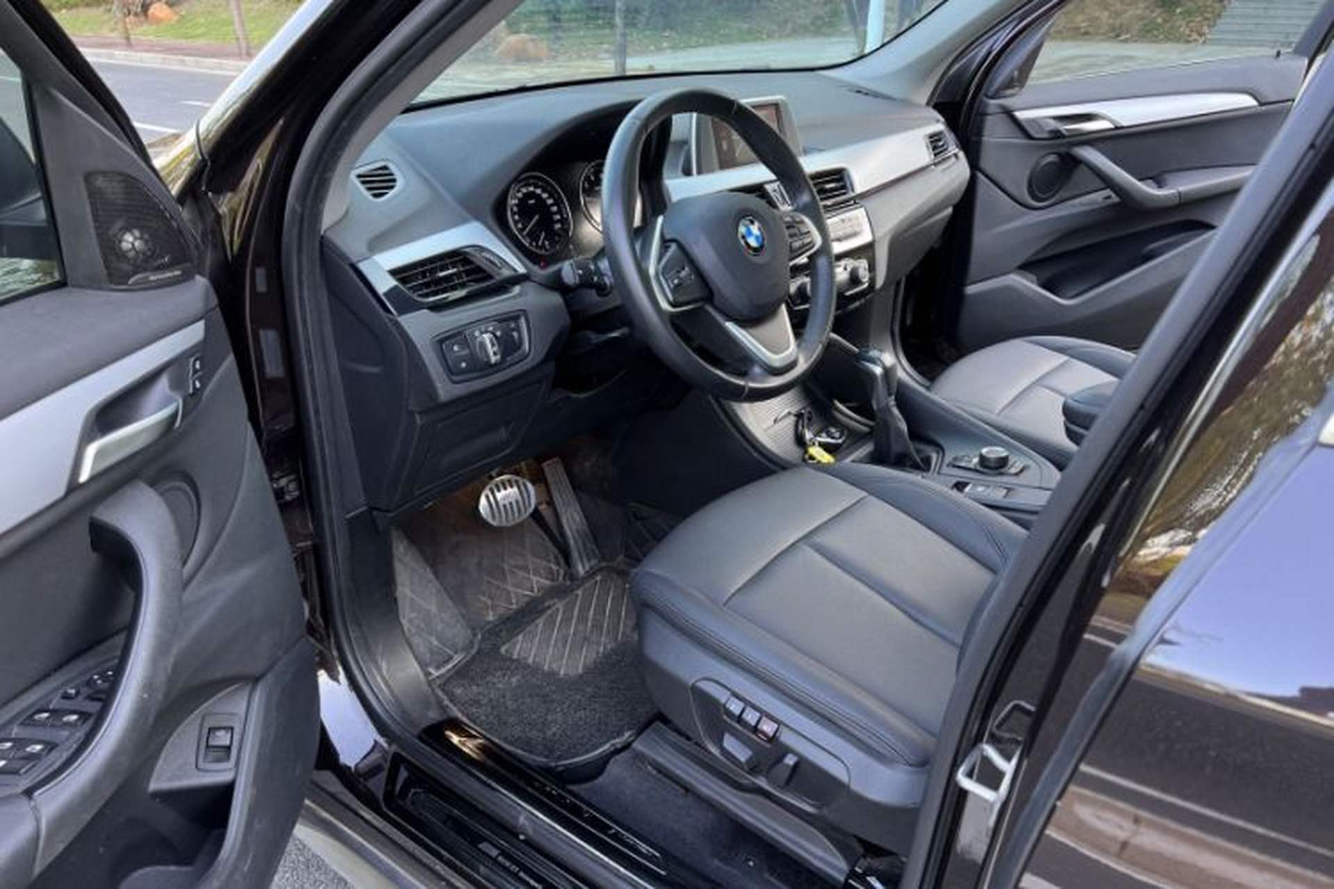 Used BMW X1 2019 sDrive20Li Leading Model Interior 6