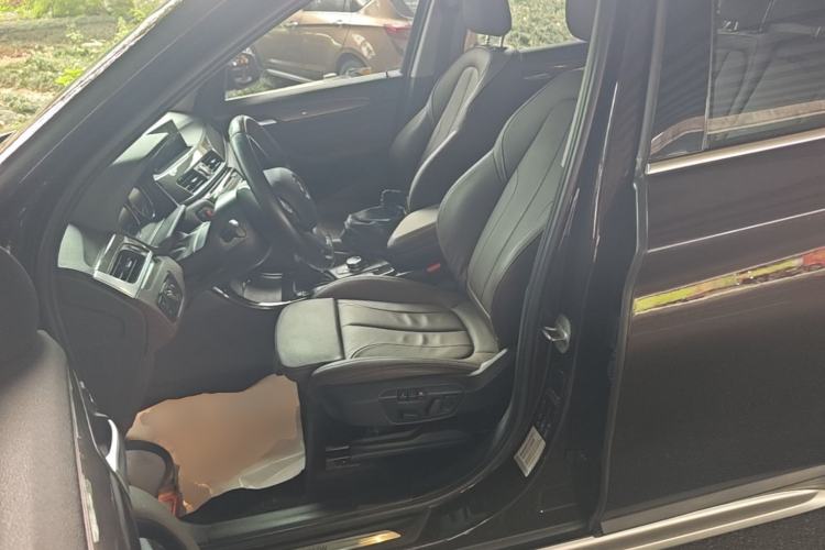 Used BMW X1 2019 xDrive20Li Luxury Model Left Front Seat