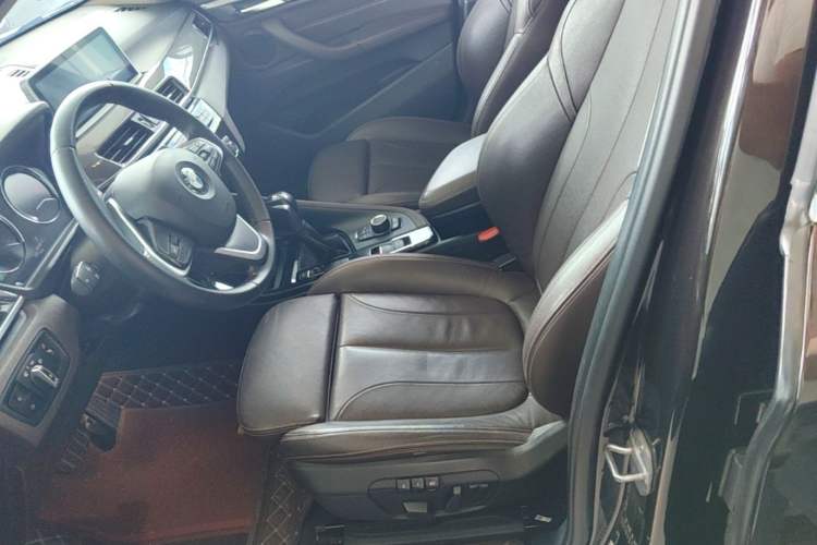 Used BMW X1 2019 sDrive18Li Premium Edition Left Front Seat