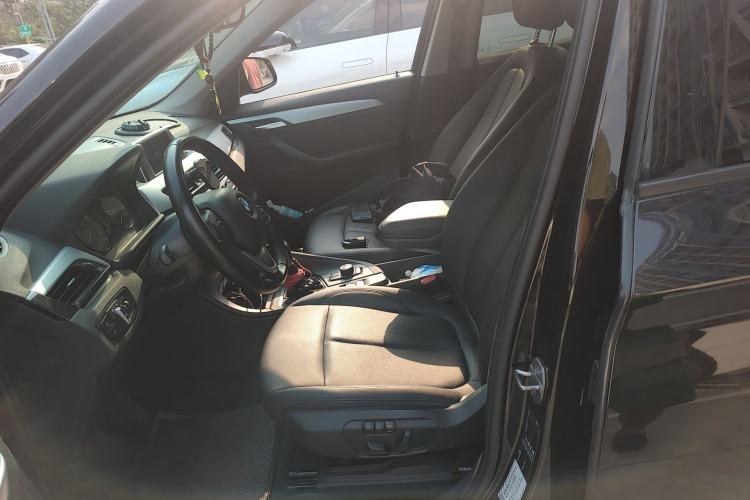Used BMW X1 2019 sDrive18Li Fashion Model Left Front Seat