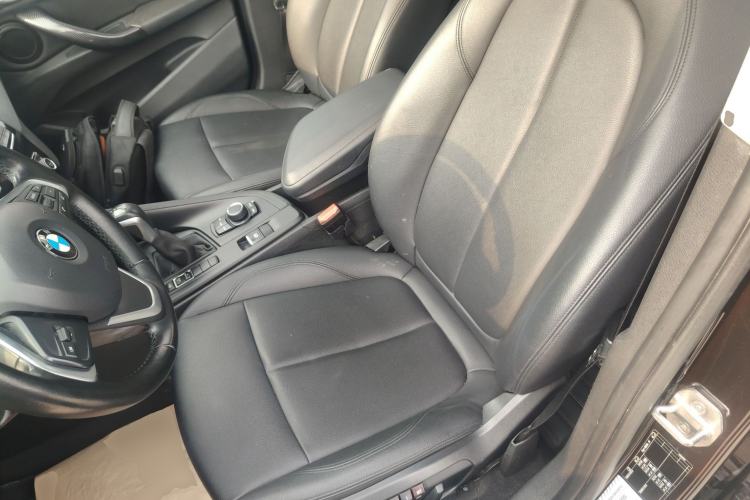 Used BMW X1 2019 sDrive18Li Fashion Model Left Front Seat