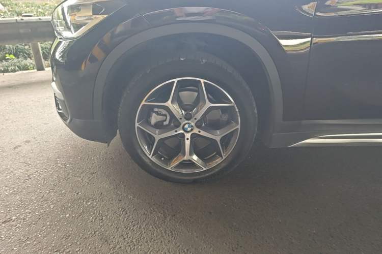 Used BMW X1 2019 xDrive20Li Luxury Model Left Front Wheel Hub