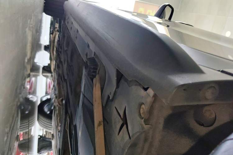 Used BMW X1 2019 sDrive18Li Premium Edition Left Side Sill