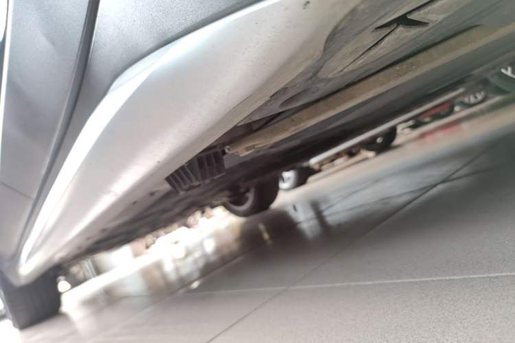Used BMW X1 2019 sDrive18Li Premium Edition Left Side Sill