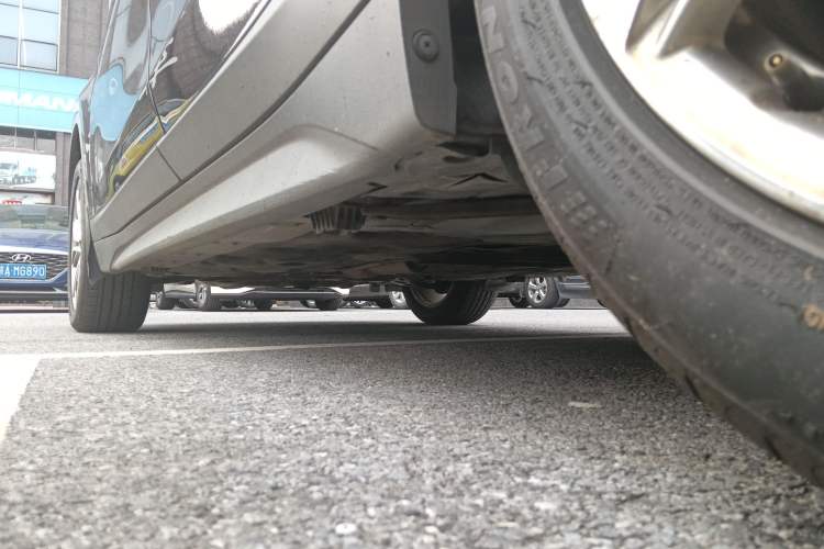Used BMW X1 2019 sDrive20Li Leading Model Left Side Sill