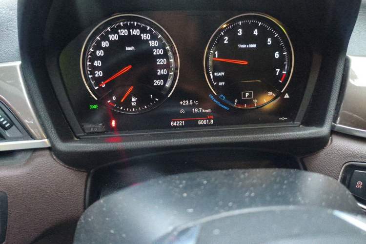 Used BMW X1 2019 xDrive20Li Luxury Model Odometer Close Up