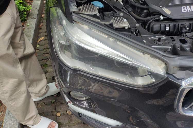 Used BMW X1 2019 xDrive20Li Luxury Model Right Front Headlight