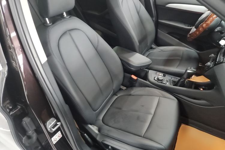 Used BMW X1 2019 sDrive20Li Leading Model Right Front Seat