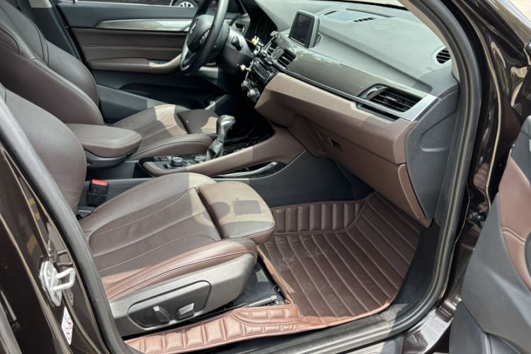 Used BMW X1 2019 sDrive18Li Premium Edition Right Front Seat