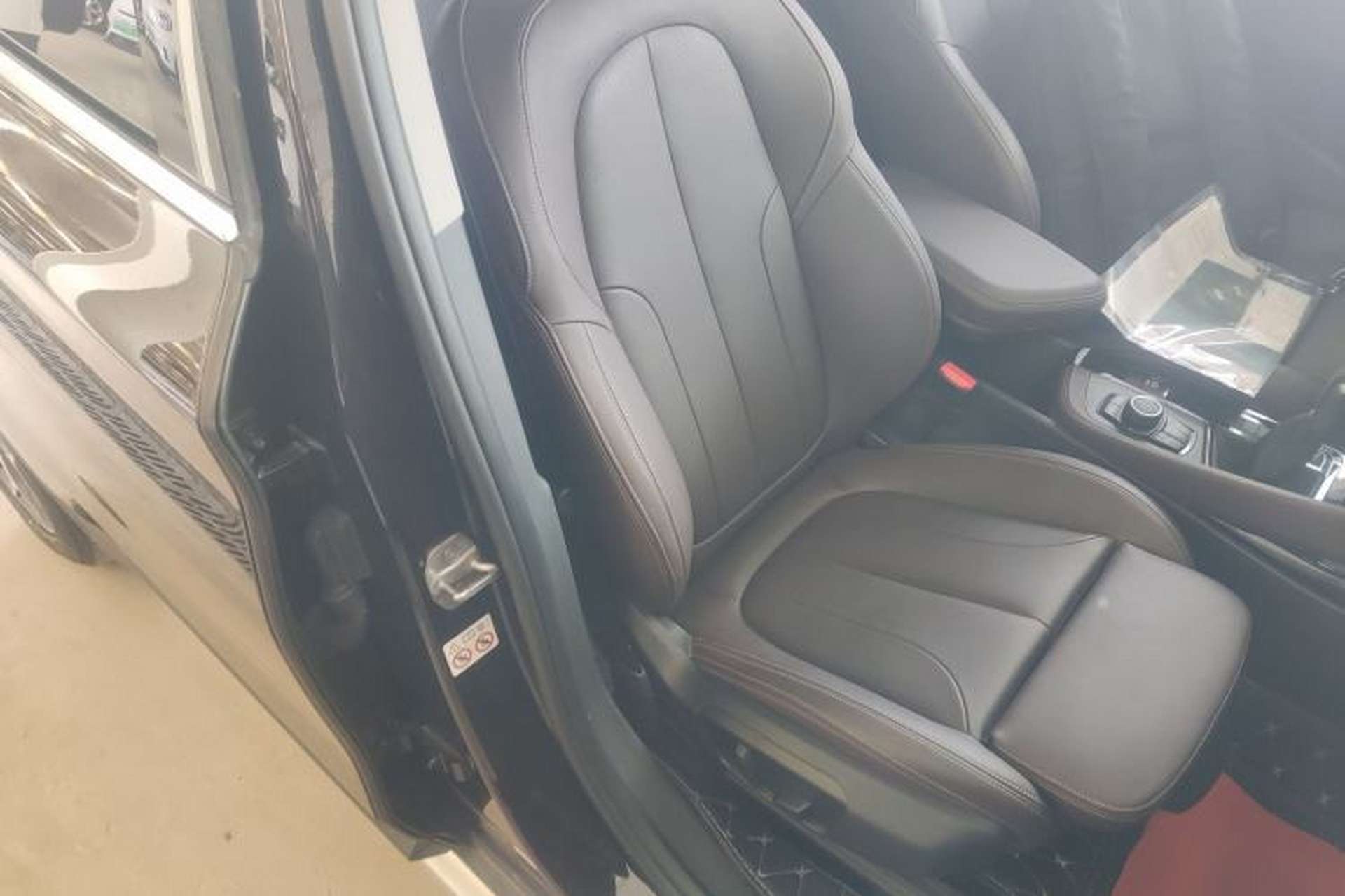 Used BMW X1 2019 sDrive18Li Premium Edition Right Front Seat