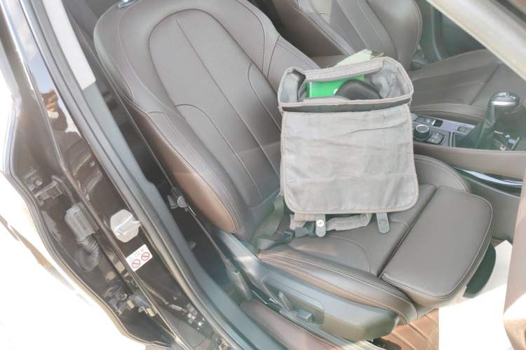 Used BMW X1 2019 sDrive18Li Premium Edition Right Front Seat