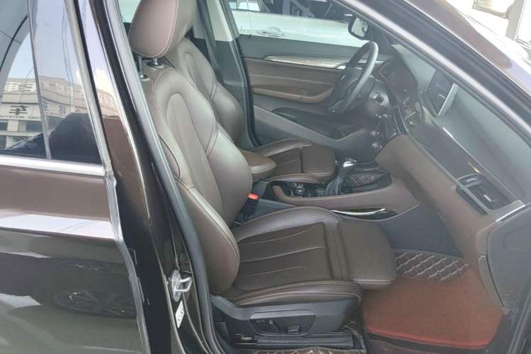 Used BMW X1 2019 sDrive18Li Premium Edition Right Front Seat