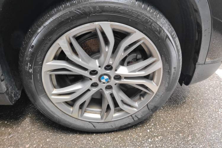 Used BMW X1 2019 sDrive20Li Leading Model Right Front Wheel Hub
