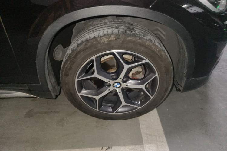 Used BMW X1 2019 sDrive18Li Premium Edition Right Front Wheel Hub
